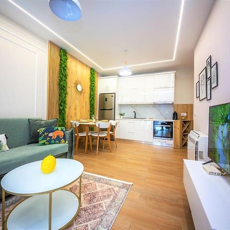 Green Terrace Apartment 4 Тирана Екстер'єр фото