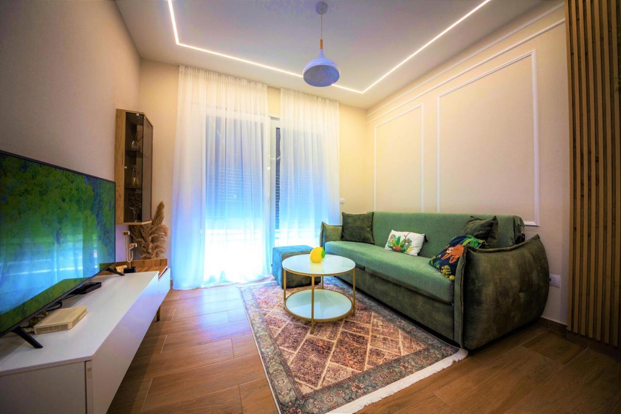 Green Terrace Apartment 4 Тирана Екстер'єр фото